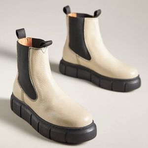 Shoe The Bear TOVE Chelsea Boots Beige